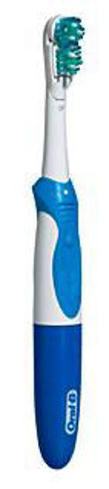 Immagine di ORAL B SPAZZOLINO CROSS ACTION POWER MEDIUM